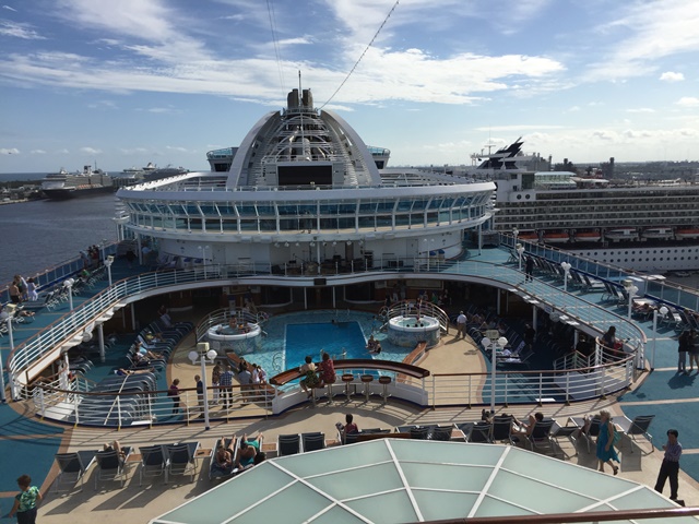 Gibbon Travel - Cruising - Princess Cruise Emerald