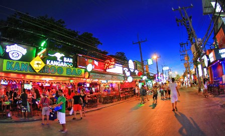 Gibbon Travel - Thailand - Party in Phuket - Bangla Road